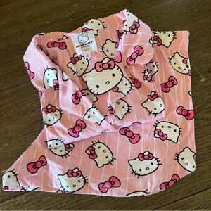 Hello Kitty Sanrio Shorts Pajama Set Size L
